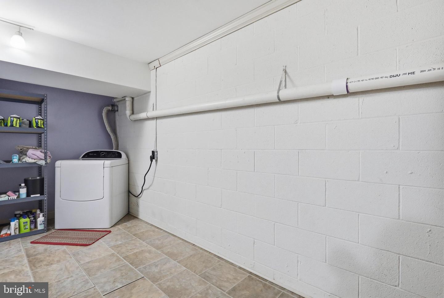 18 Larch Property Photo 31