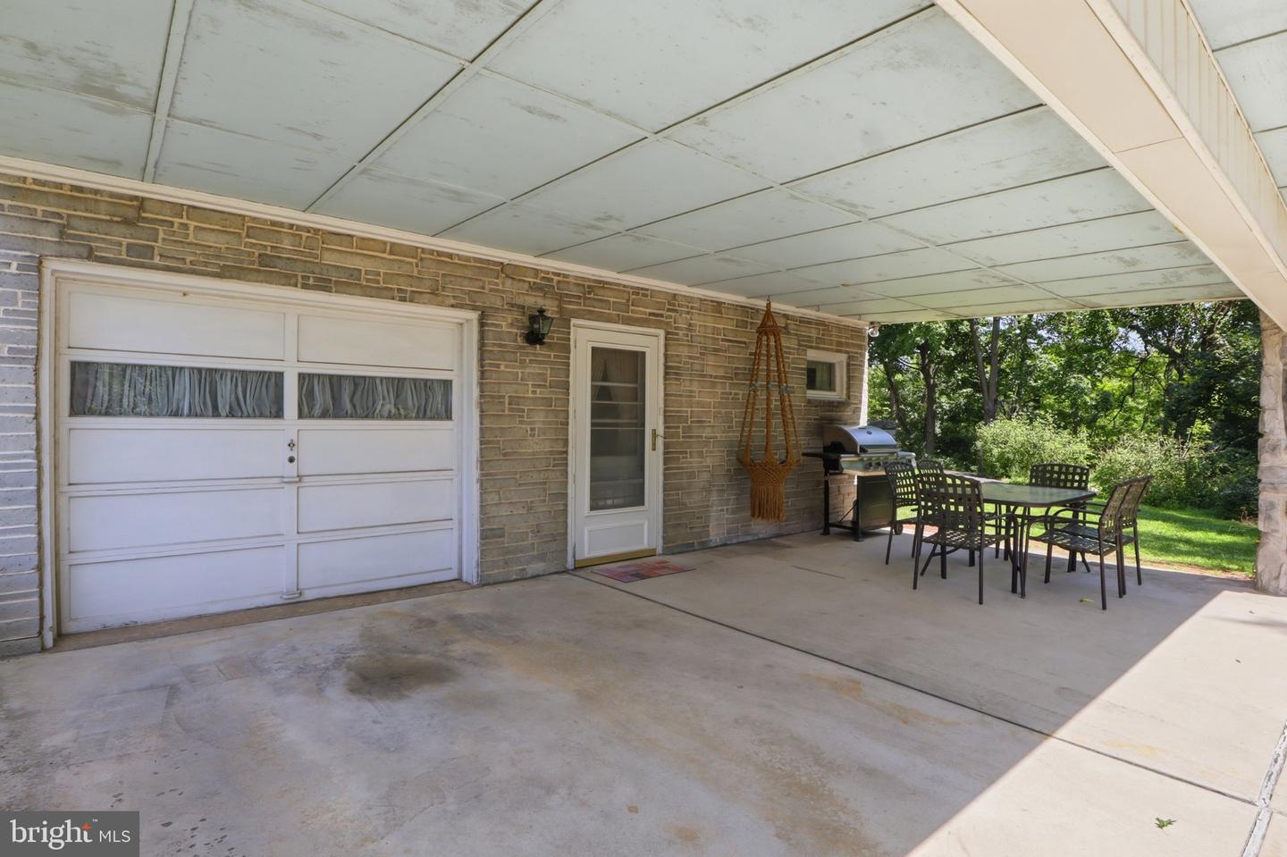 115 Allen Ct Property Photo 37