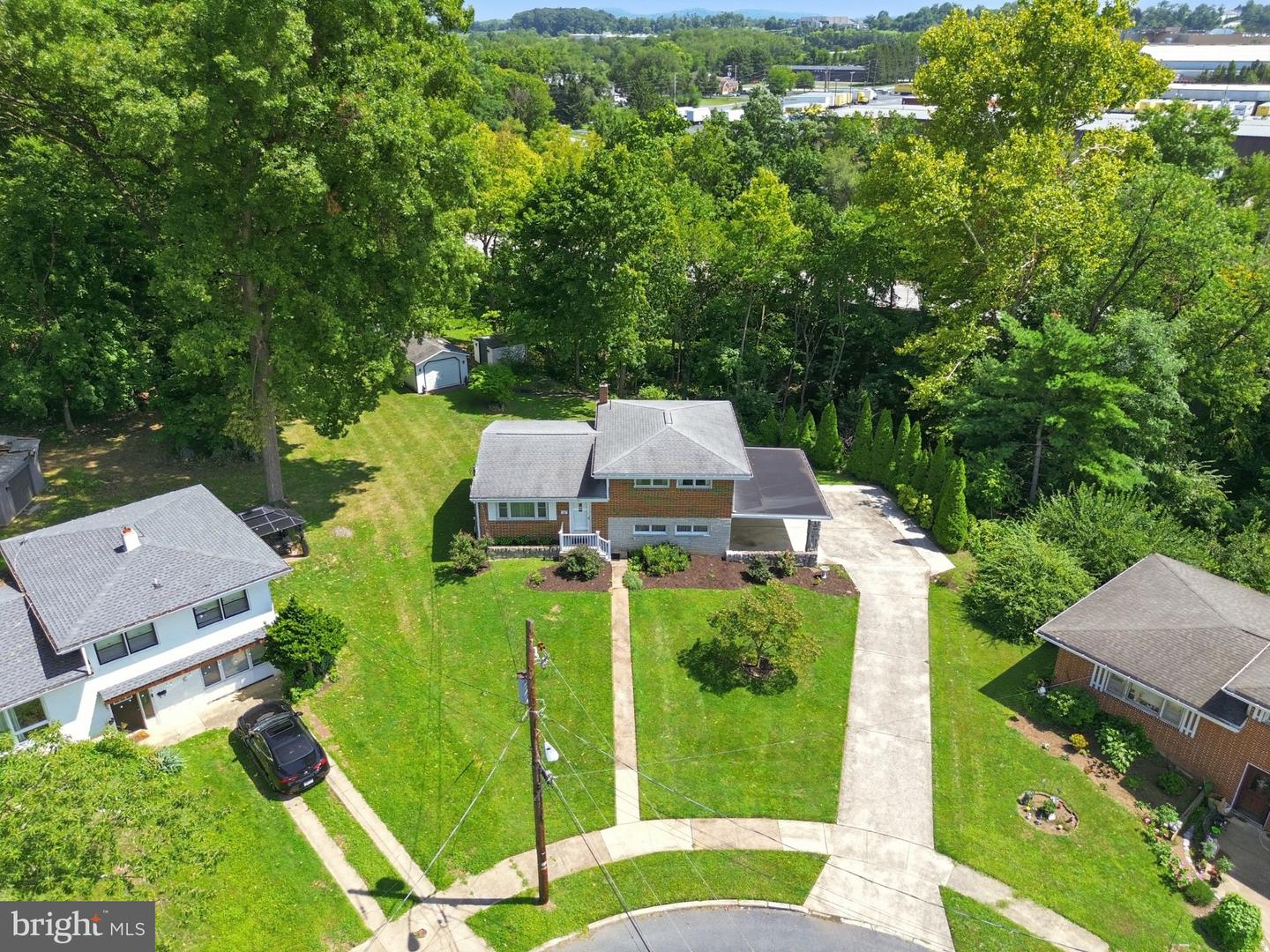 115 Allen Ct Property Photo 47