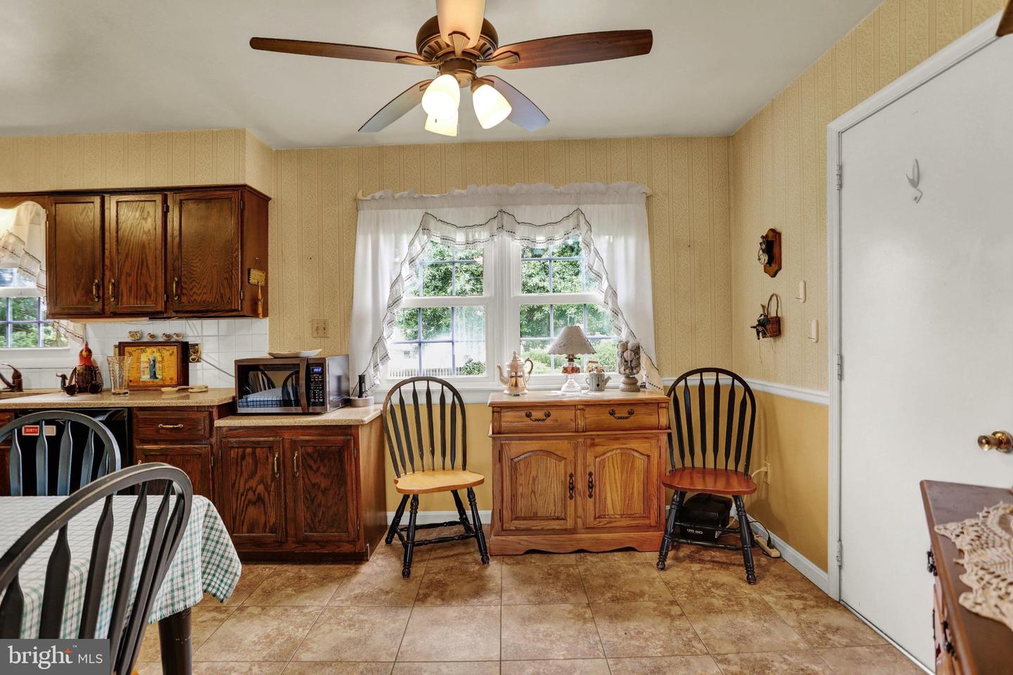 545 Boxwood Ln Property Photo 12