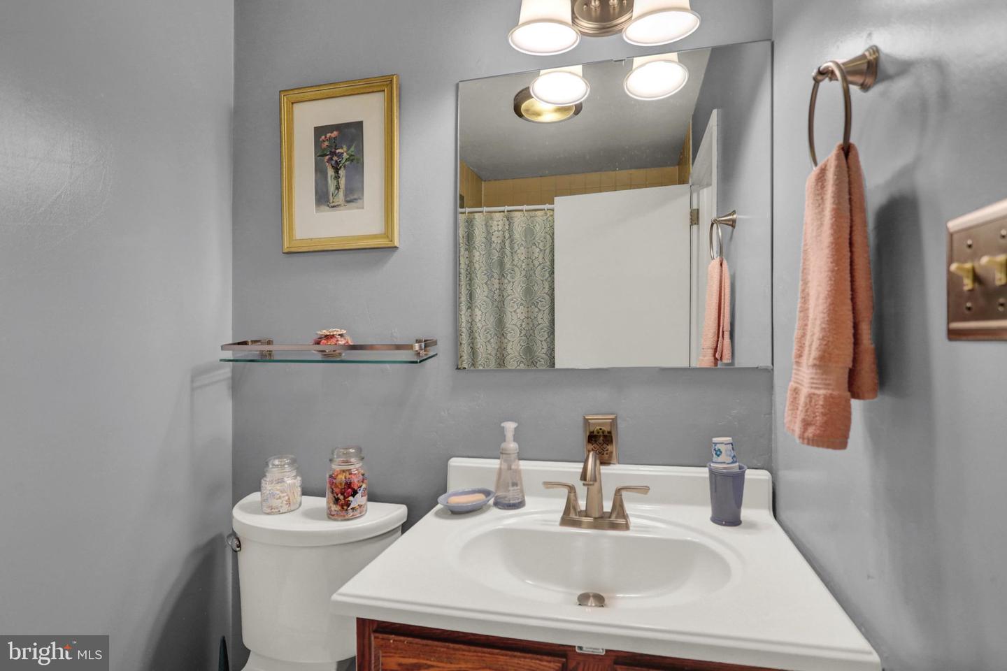 545 Boxwood Ln Property Photo 24