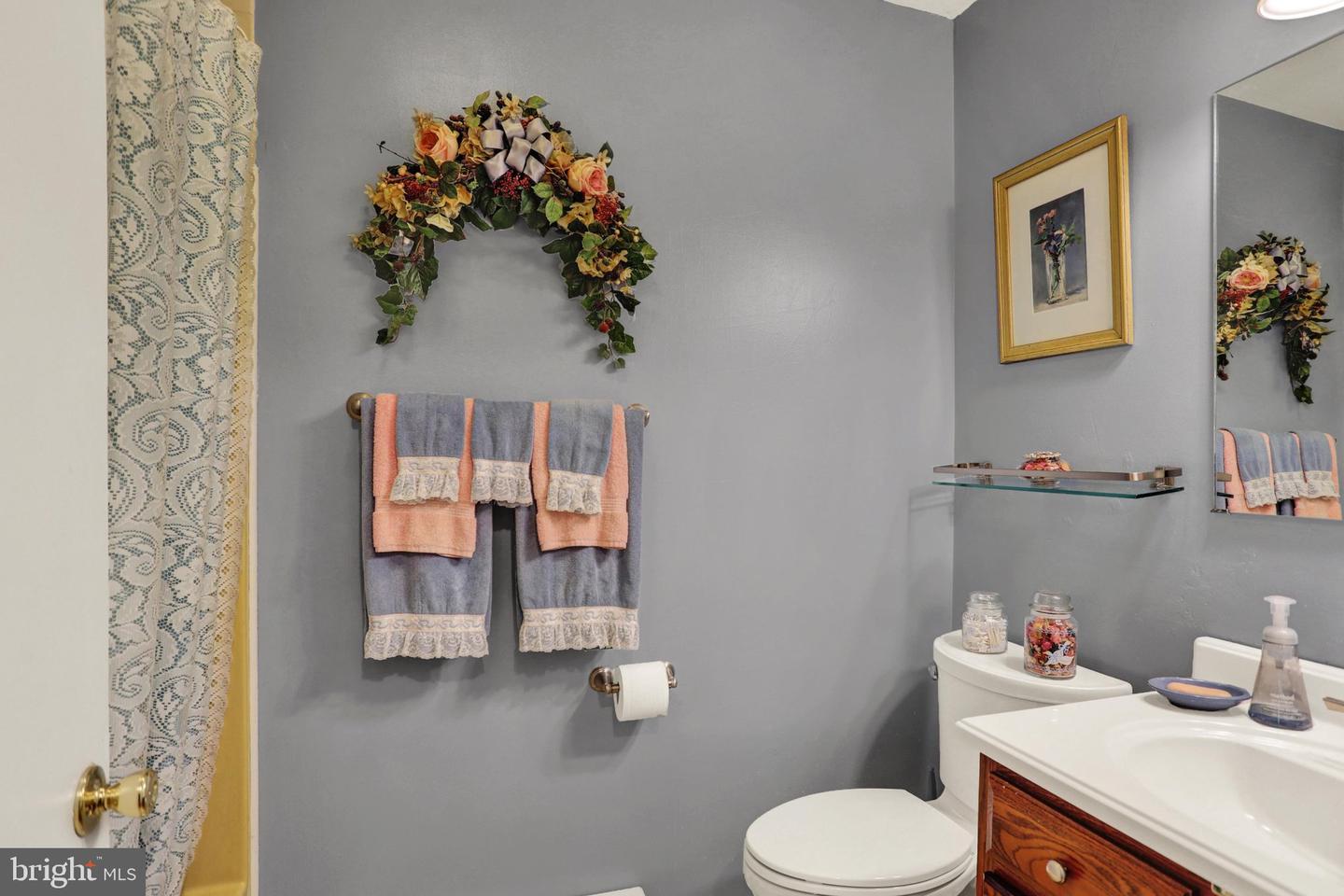 545 Boxwood Ln Property Photo 25