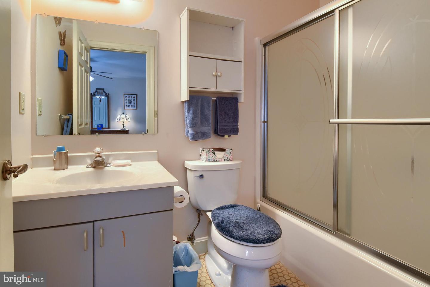1202 White Birch Ln Property Photo 17