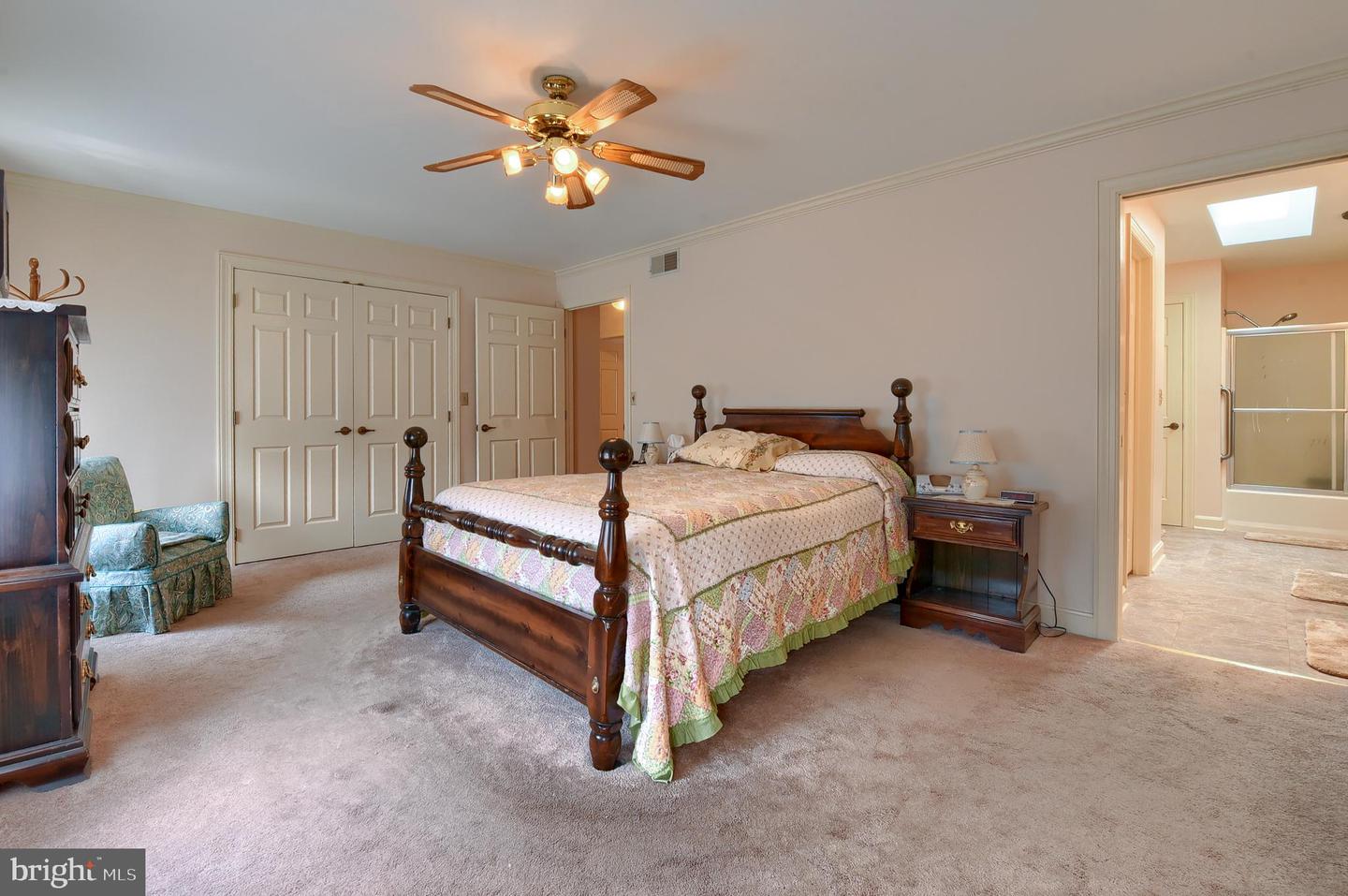 1202 White Birch Ln Property Photo 22