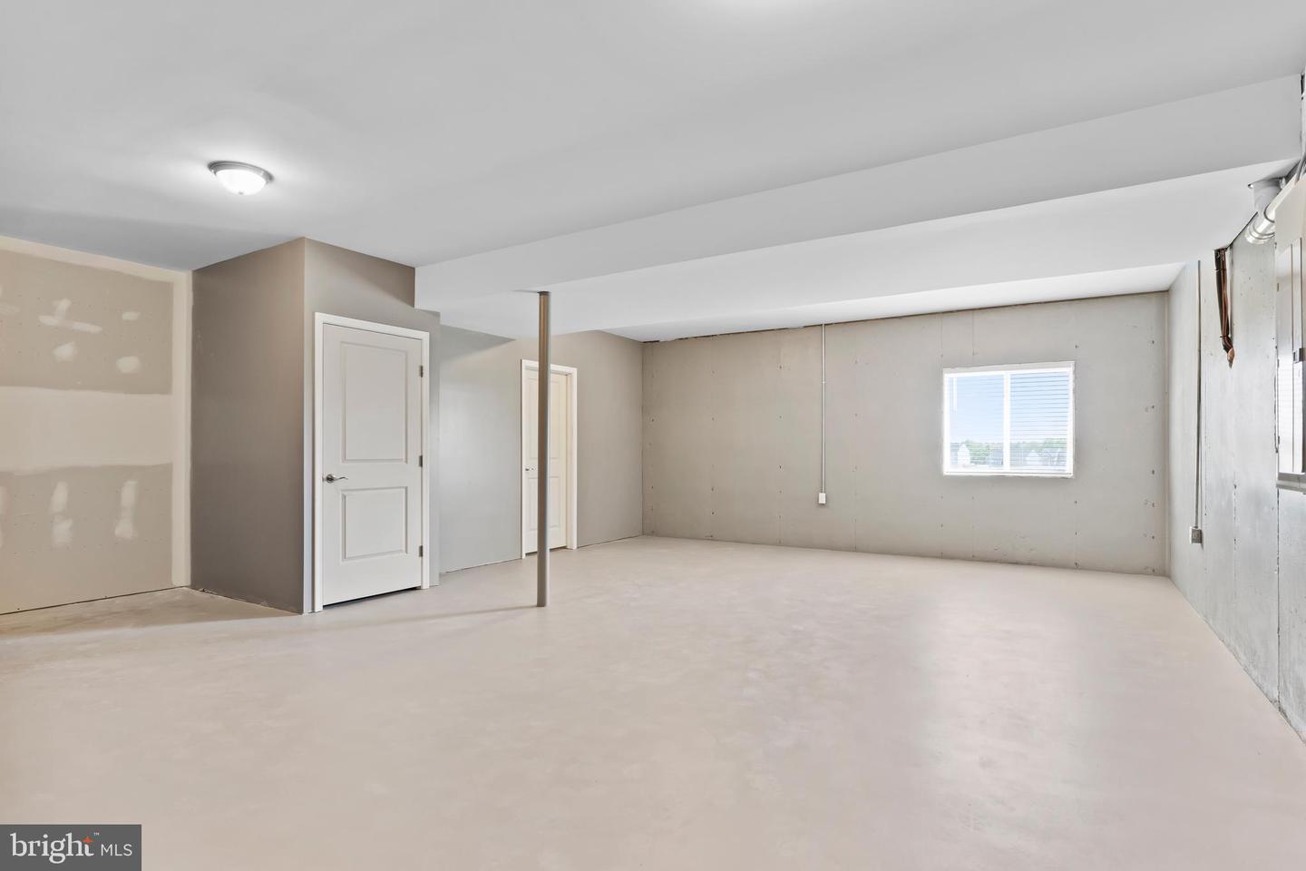 2 Brubacker Dr Property Photo 19