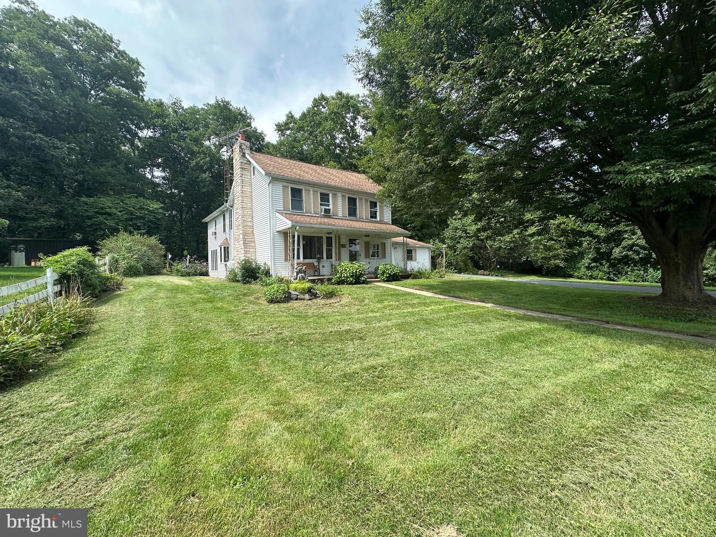 420 Kerrsville Rd Property Photo 1