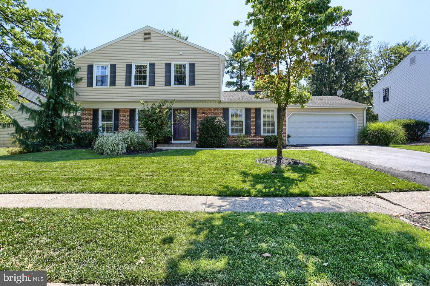 6302 STEPHENS XING Property Photo 1