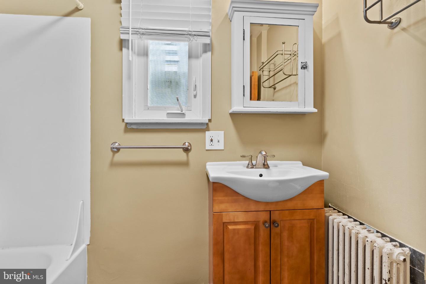 214 N College St Property Photo 12