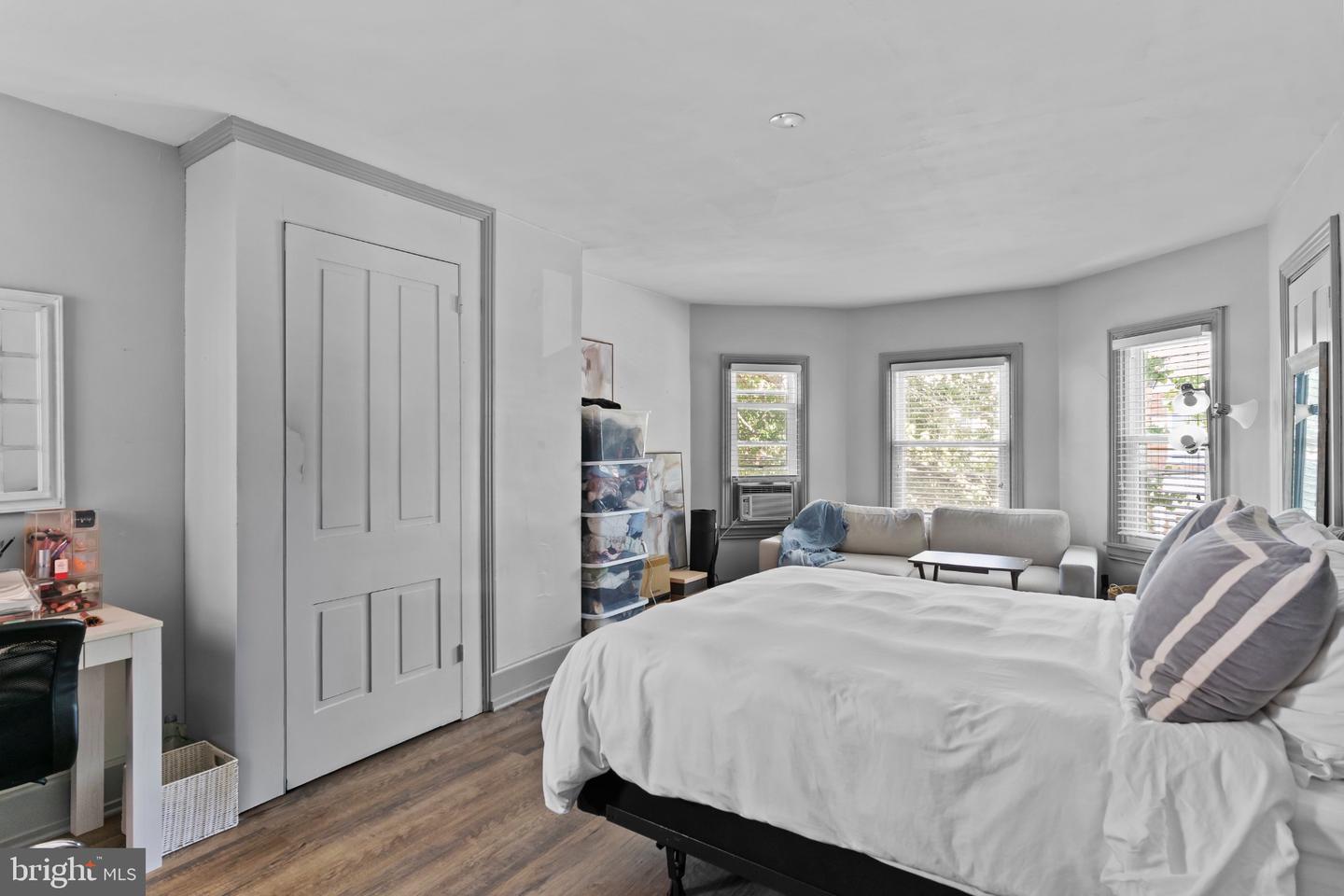 214 N College St Property Photo 17