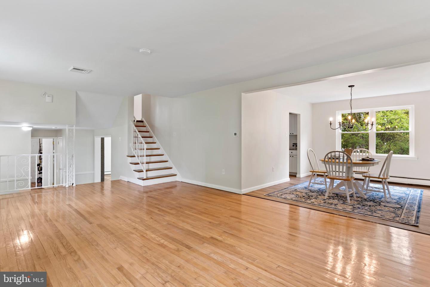 416 Allendale Way Property Photo 14