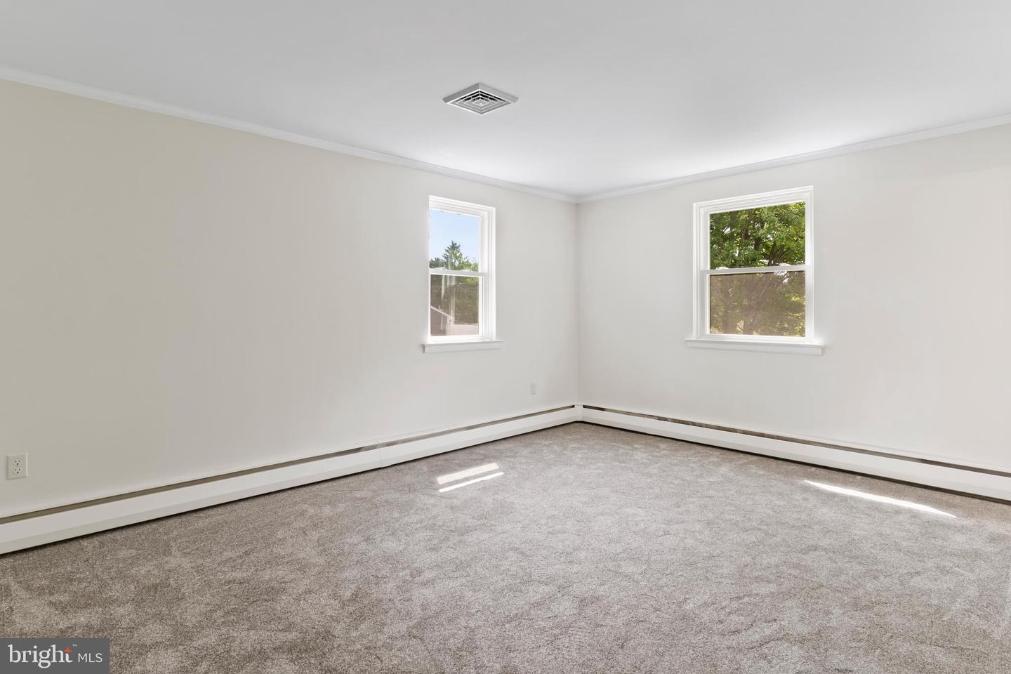 416 Allendale Way Property Photo 28