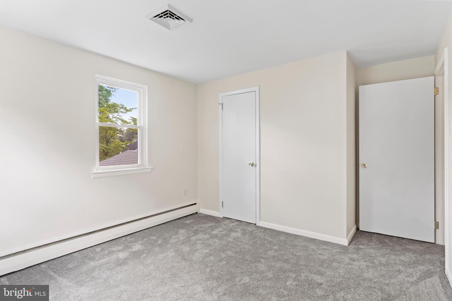 416 Allendale Way Property Photo 34