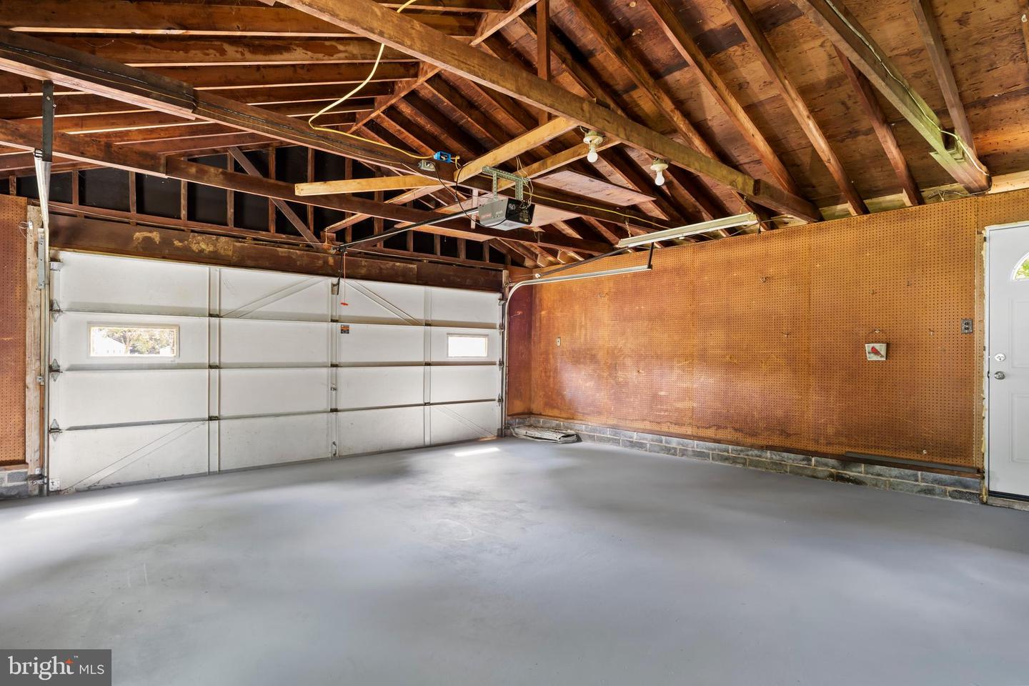 416 Allendale Way Property Photo 40