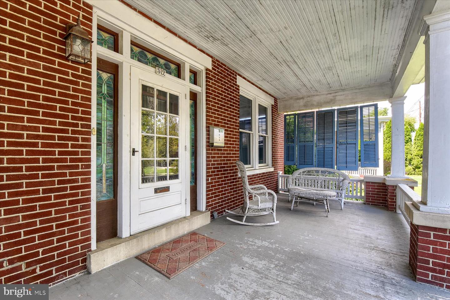 512 S Market St Property Photo 4
