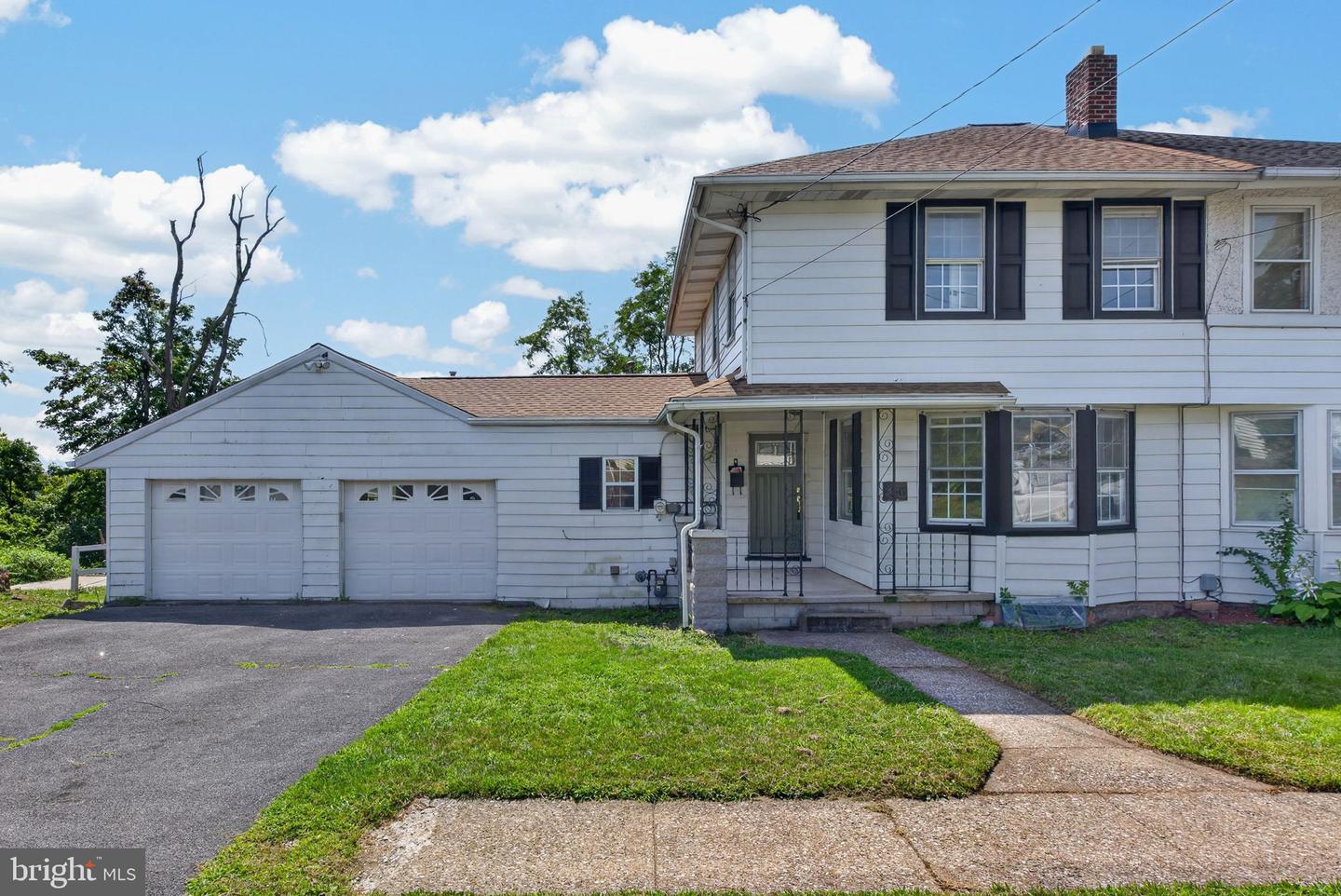 156 E Cumberland Rd Property Photo 1
