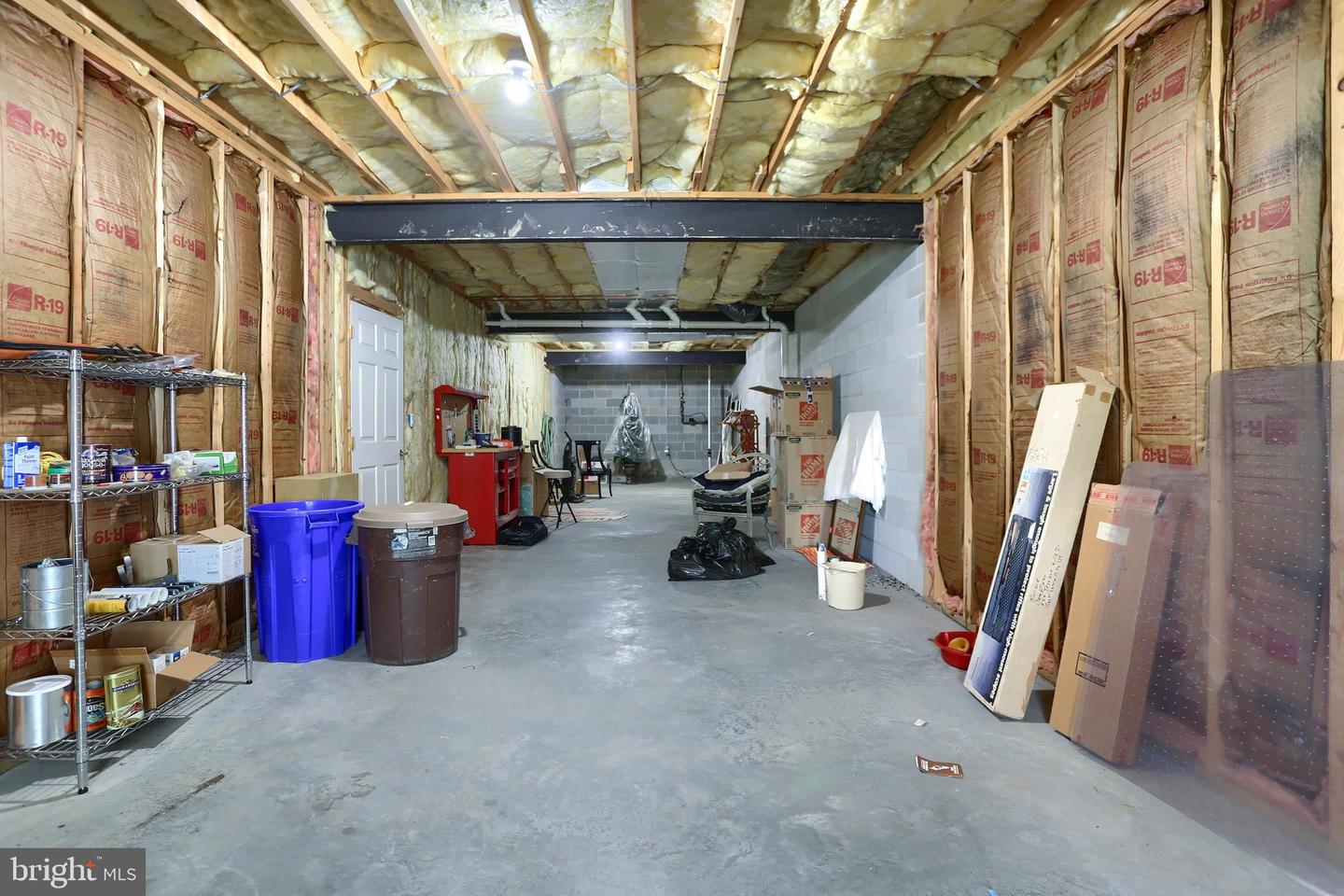 1121 Country Club Rd Property Photo 32