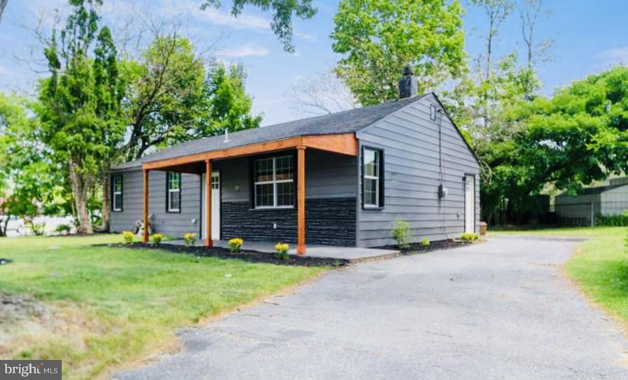 78 Oliver Rd Property Photo 2