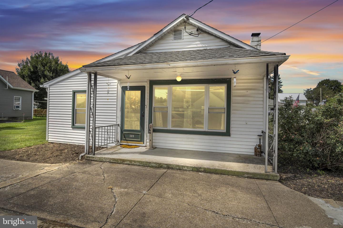 309 Chestnut St Property Photo 32