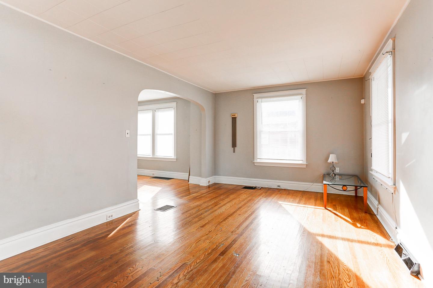 168 8th St Property Photo 3