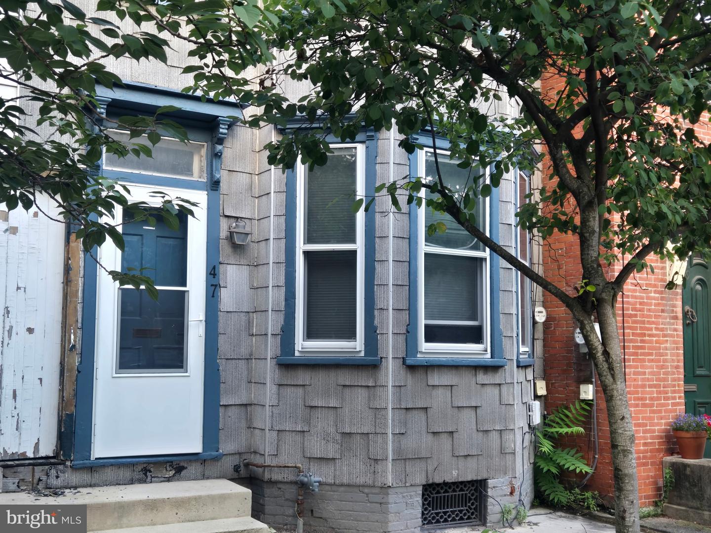 47 S EAST ST Property Photo 1