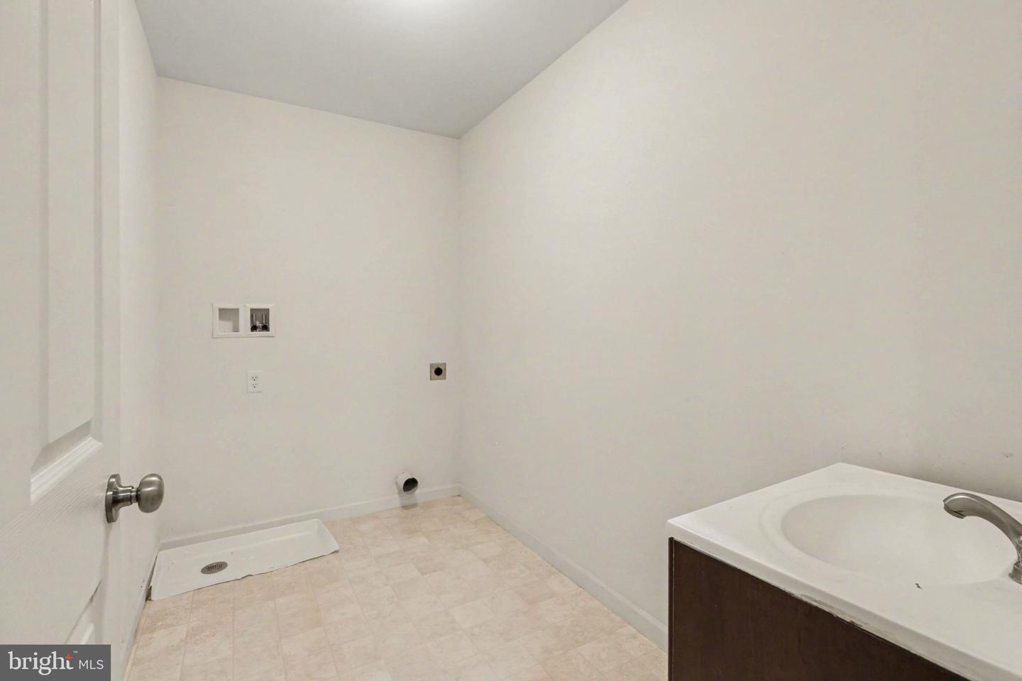 112 S Mountain Dr Property Photo 33