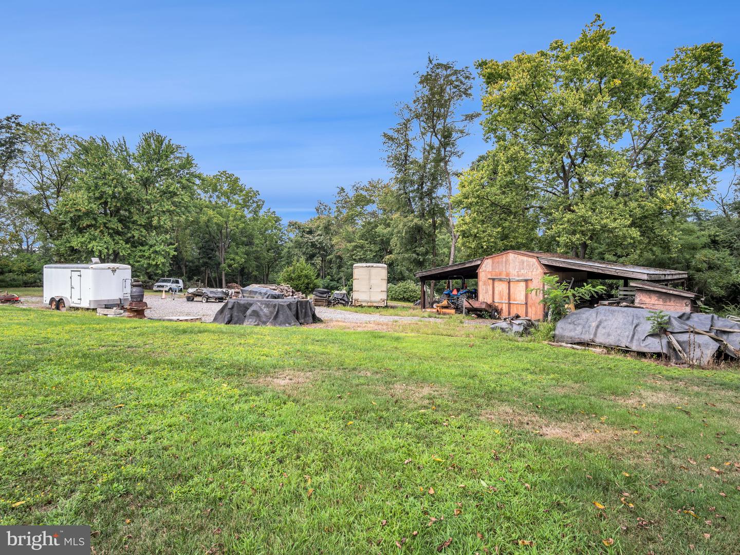 4460 Valley Rd Property Photo 22