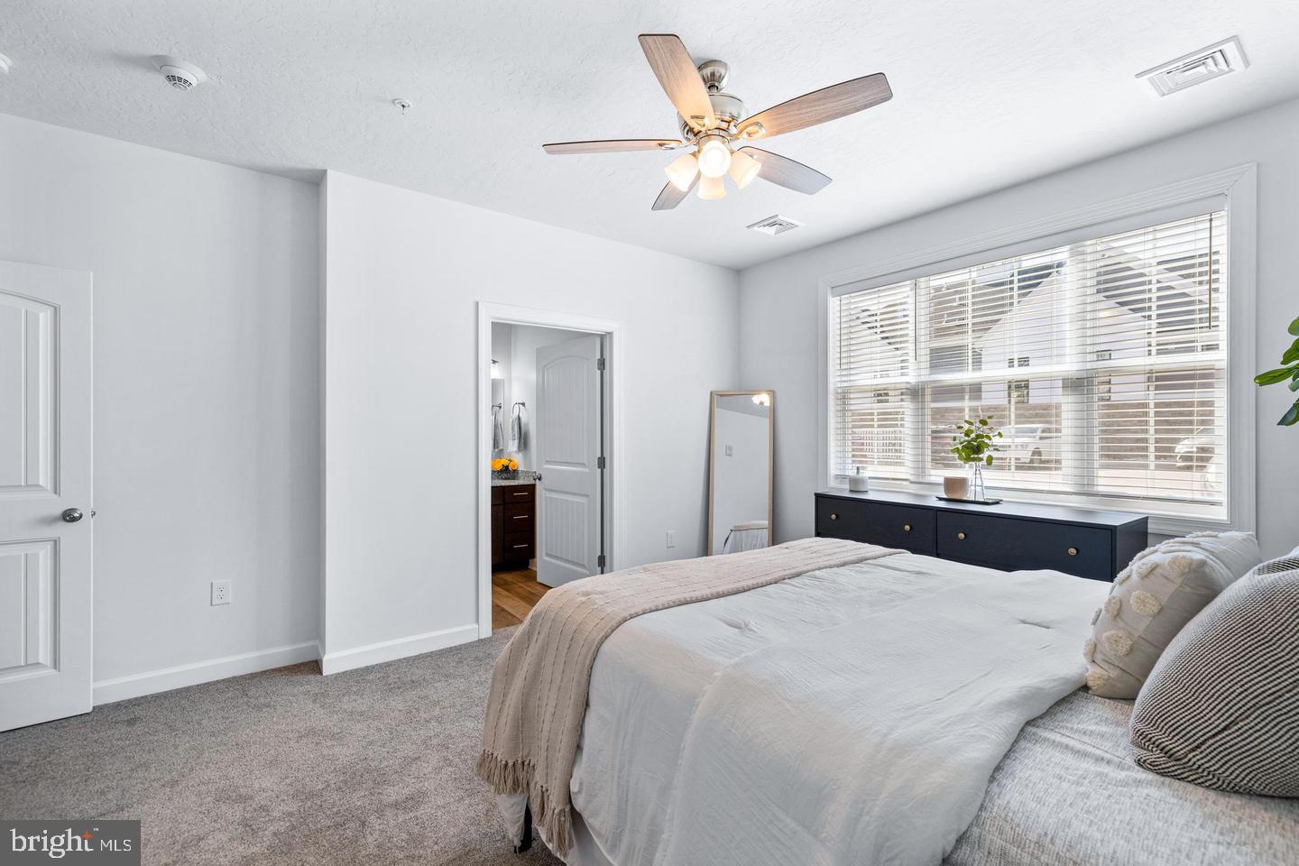 2340 Hadley Blvd #406 Property Photo 17