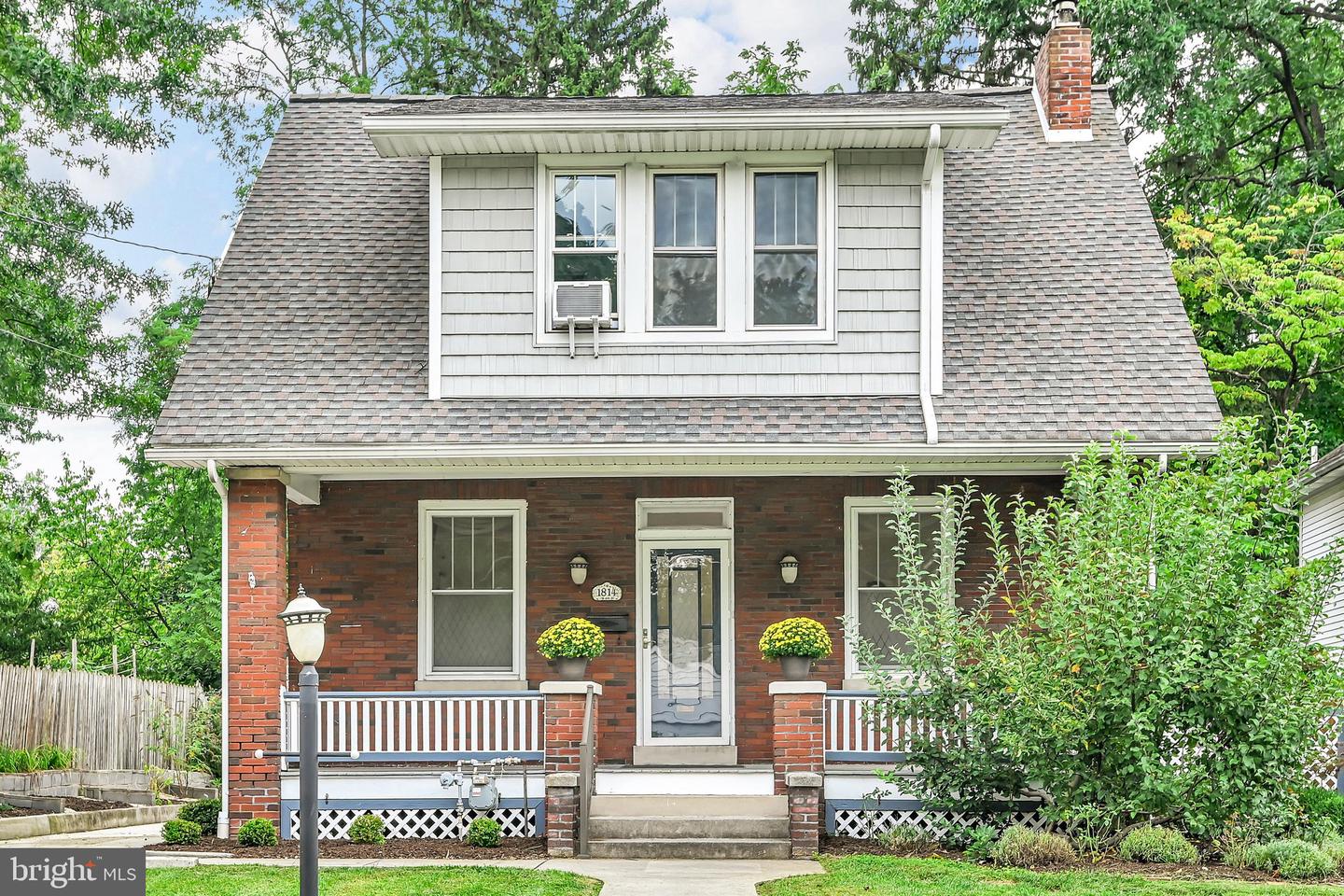 1814 High St Property Photo 1