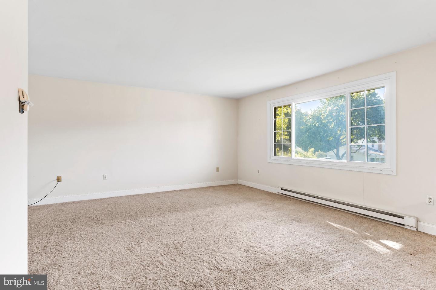 515 Thornwood Ln Property Photo 6
