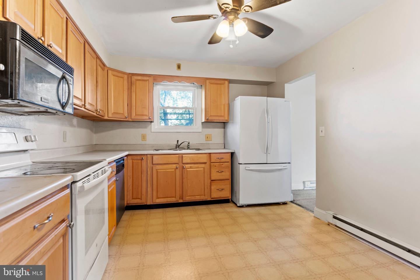 515 Thornwood Ln Property Photo 9
