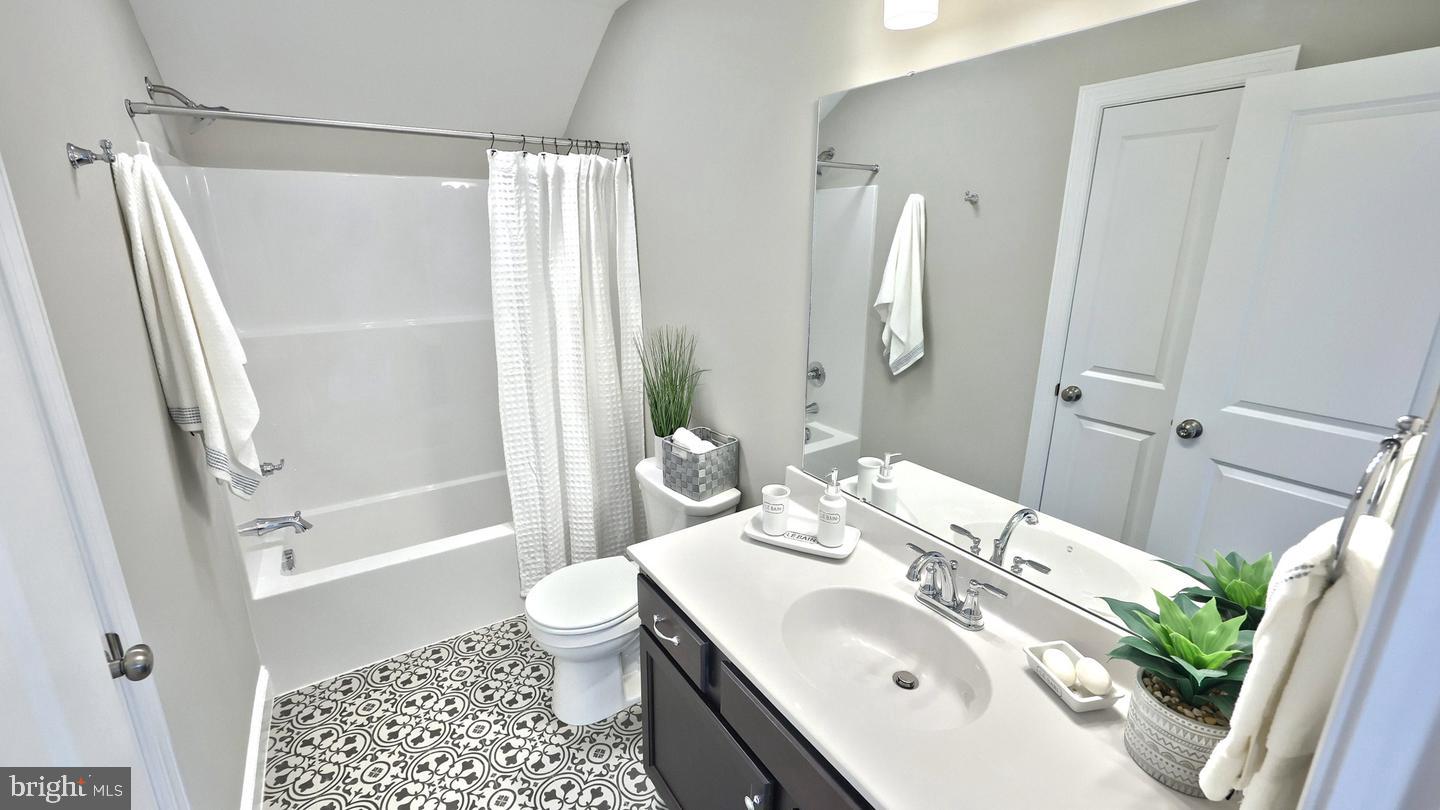 2236 S Autumn Chase Dr Property Photo 31