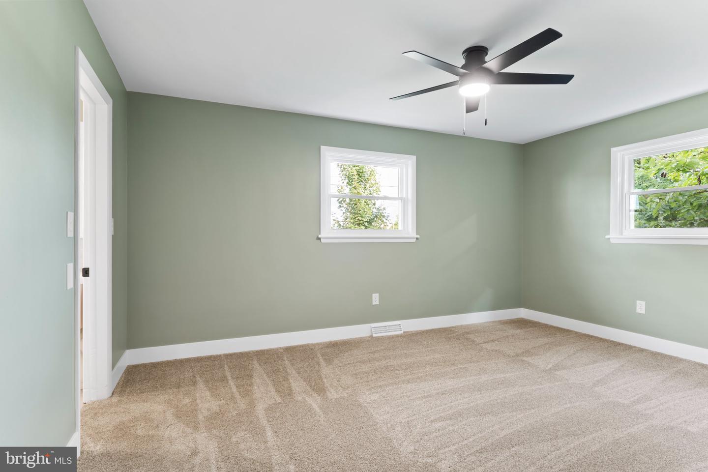 531 Hamilton St Property Photo 26