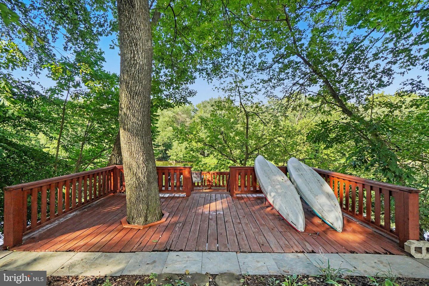 819 Meadow Ln Property Photo 25