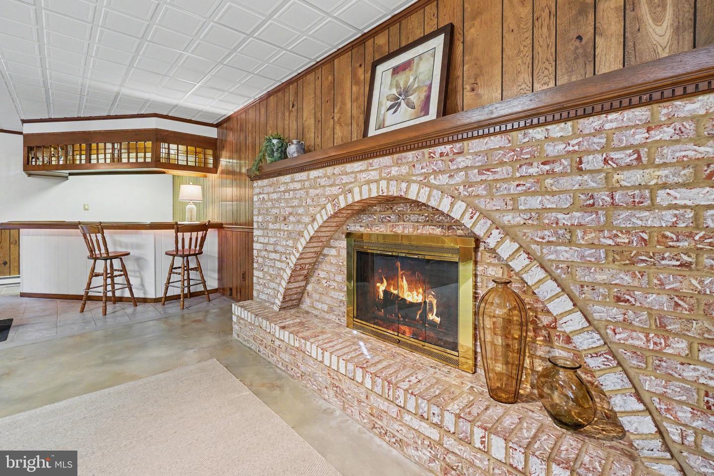 819 Meadow Ln Property Photo 32