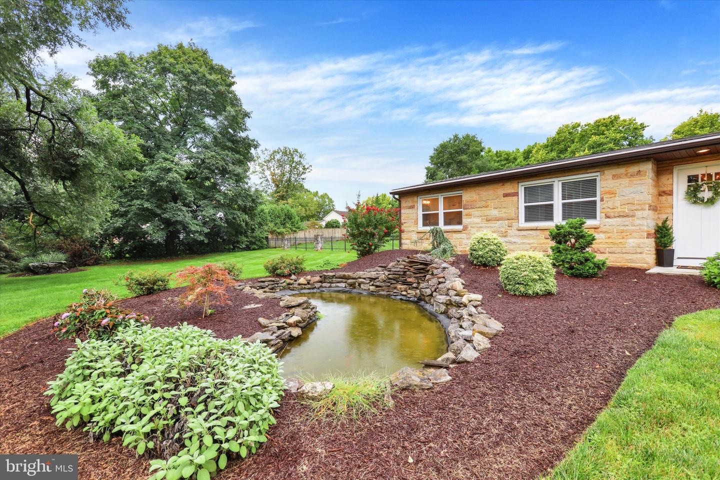 1012 Rockledge Dr Property Photo 3