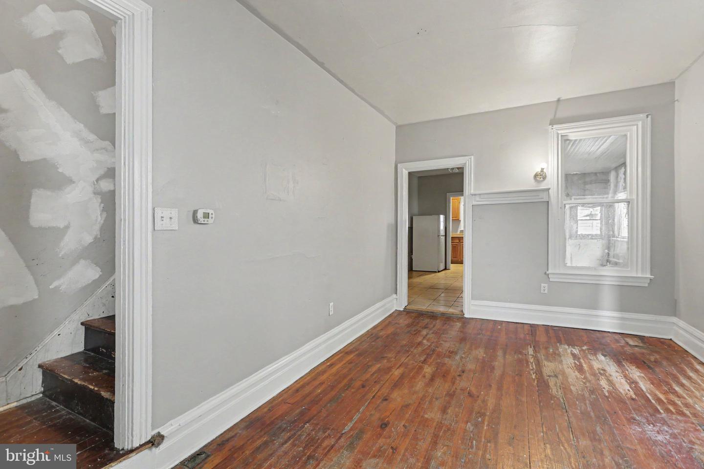 29 S 2nd St Property Photo 6