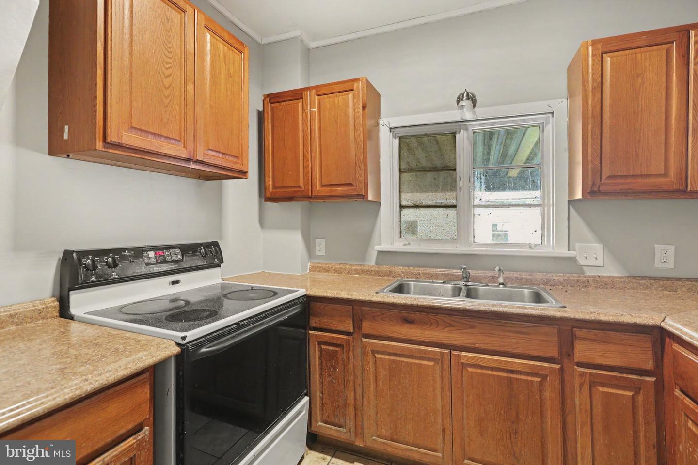 29 S 2nd St Property Photo 10