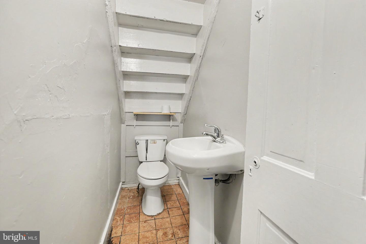 29 S 2nd St Property Photo 11