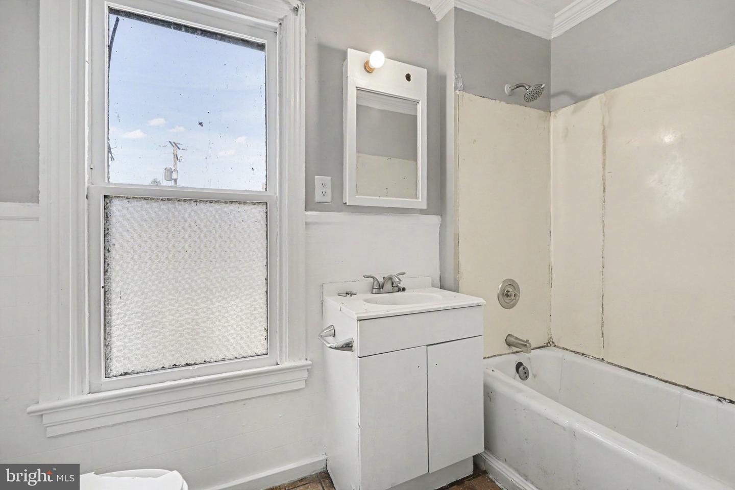 29 S 2nd St Property Photo 16