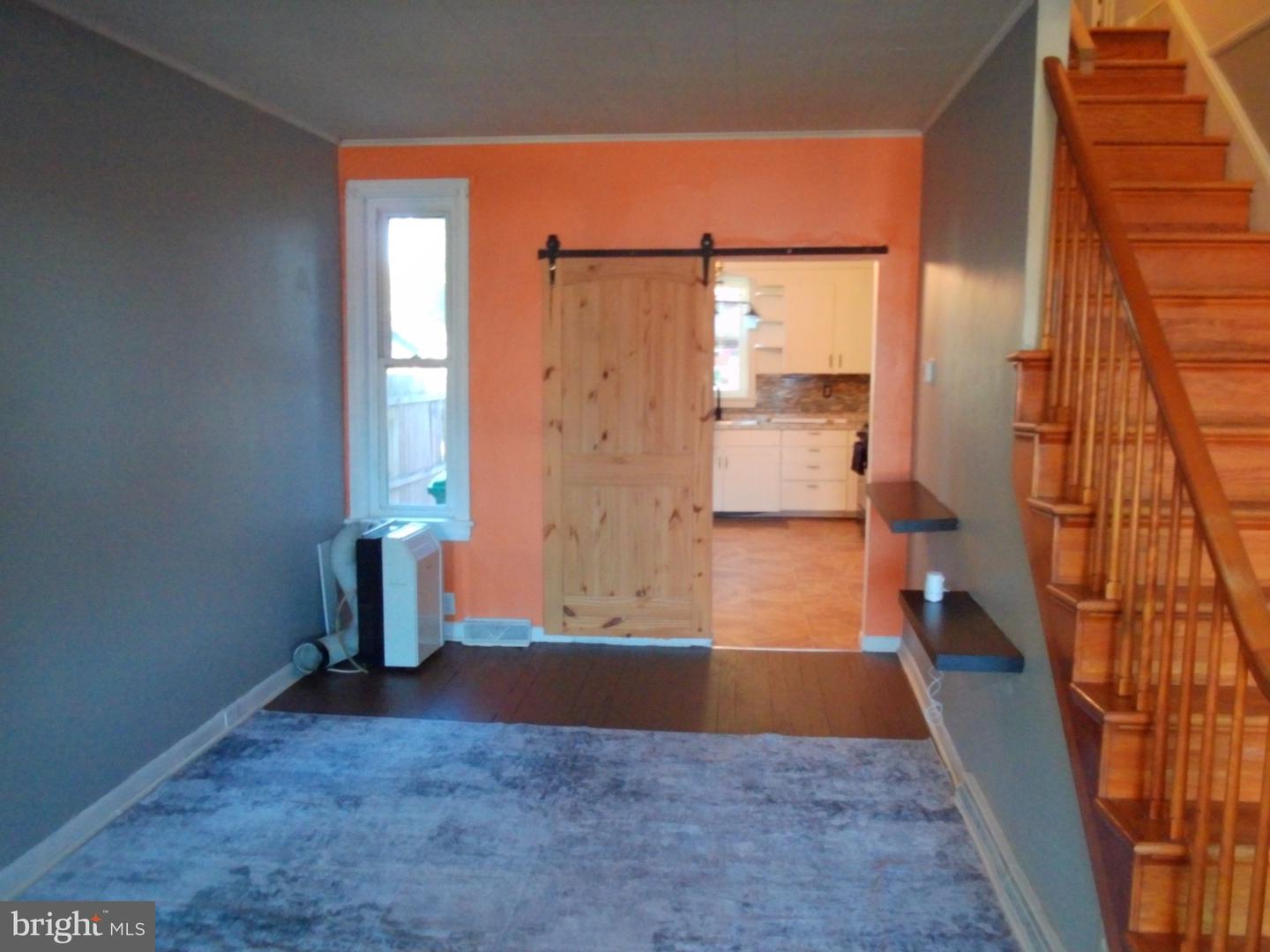 333 E Louther St Property Photo 7