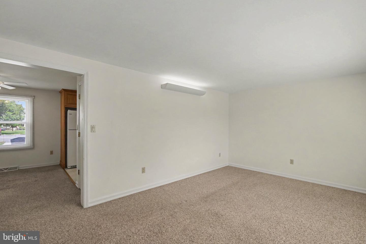 121 E Factory St Property Photo 19