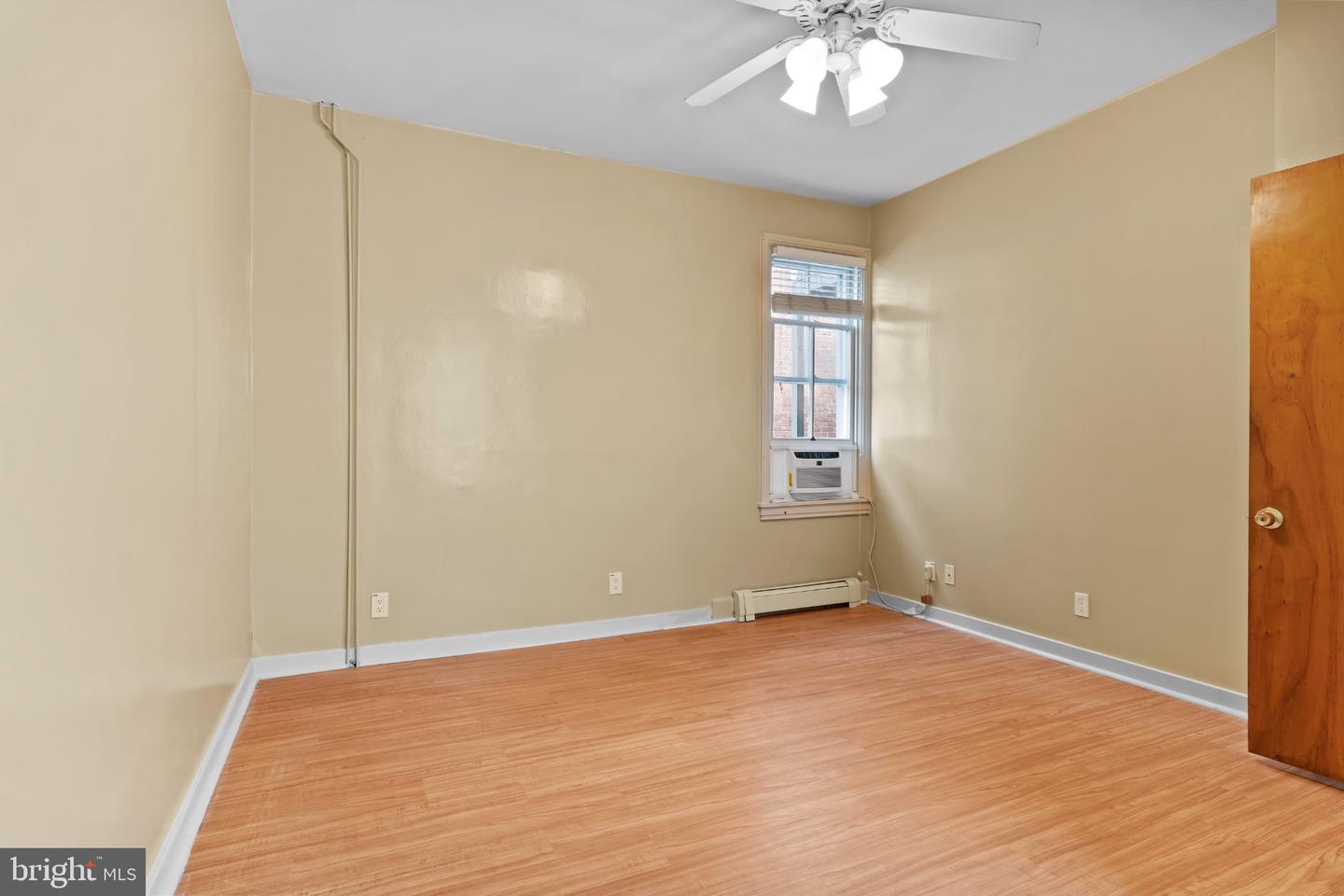 214 N College St Property Photo 13