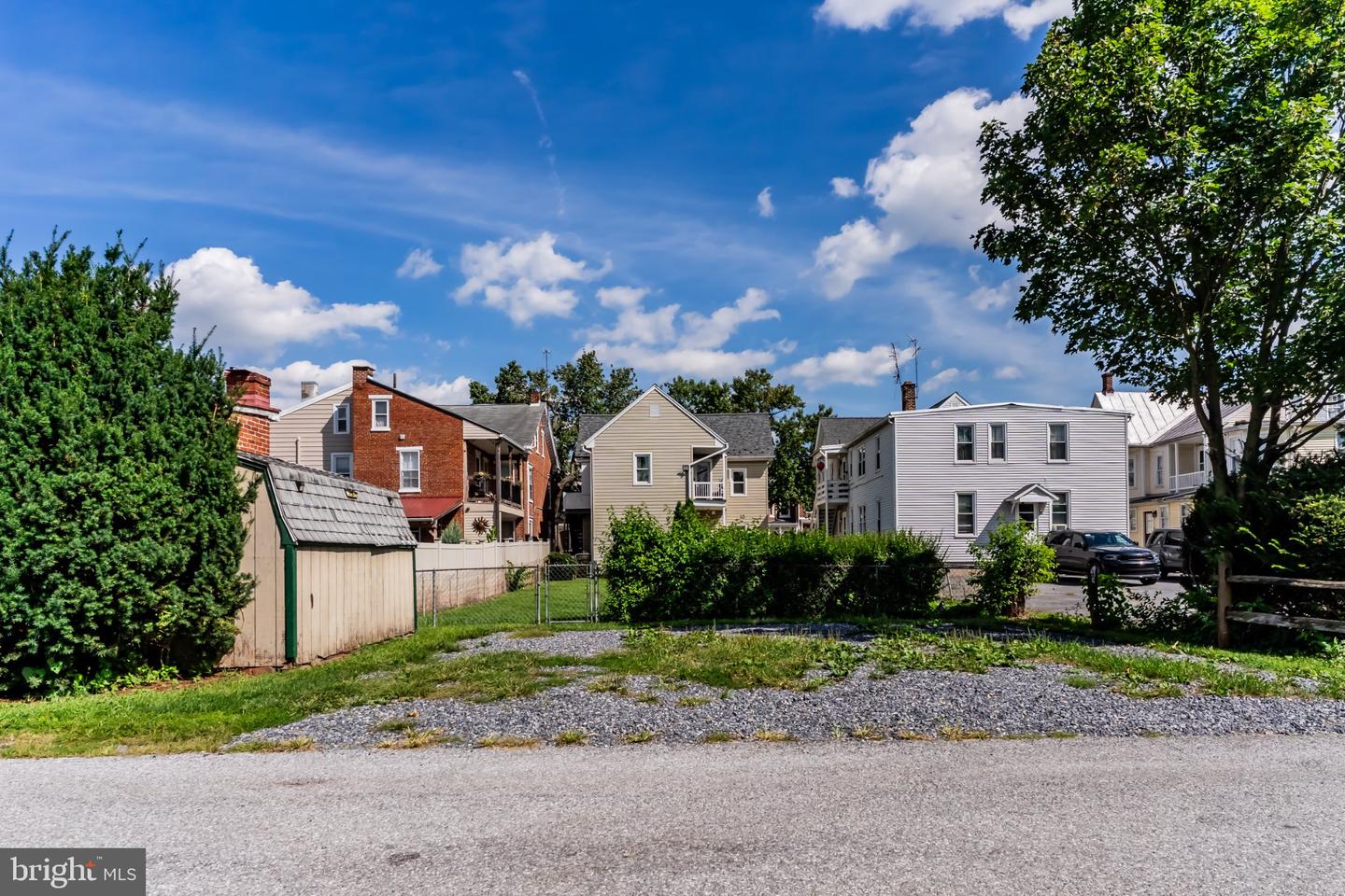 214 N College St Property Photo 33