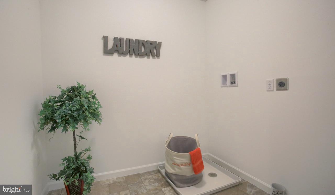 1706 Shady Lane Property Photo 19