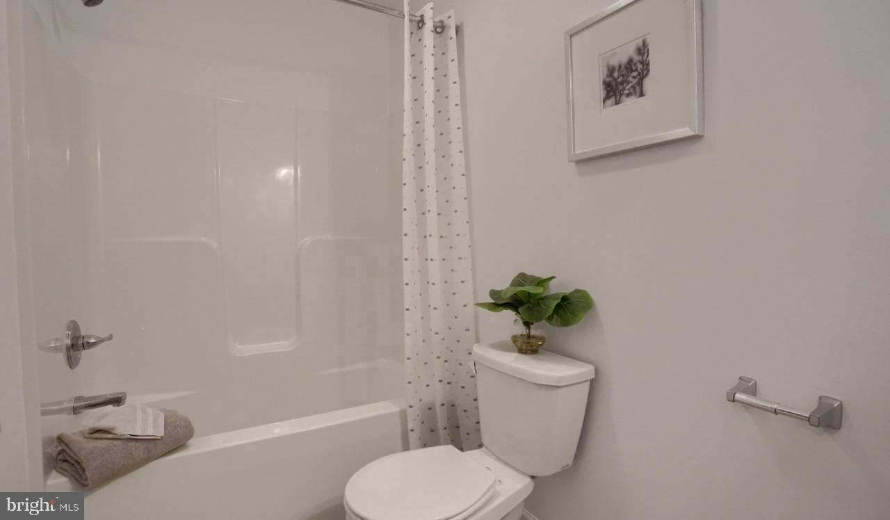 1706 Shady Lane Property Photo 22