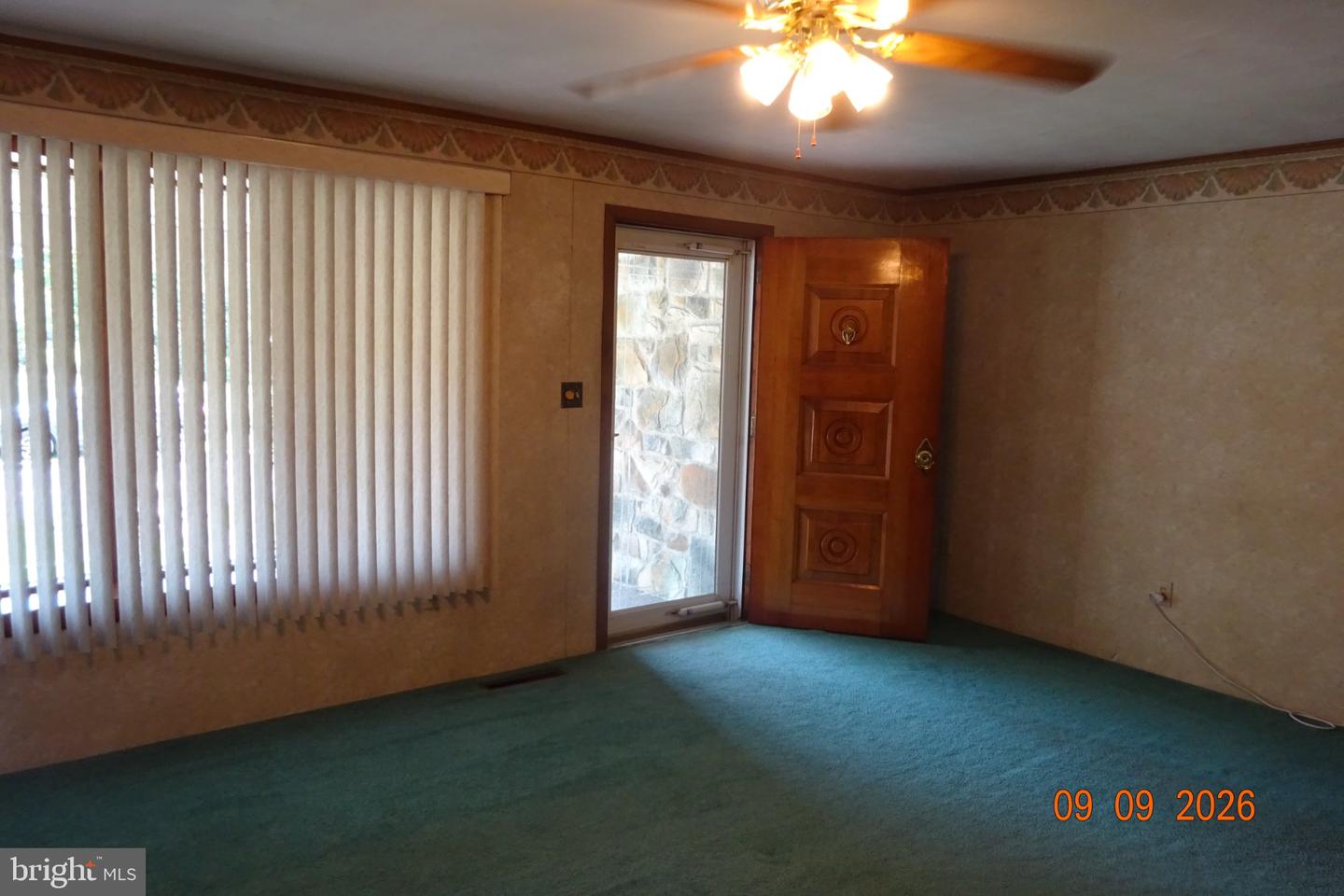 PACB2058404 Property Photo 12