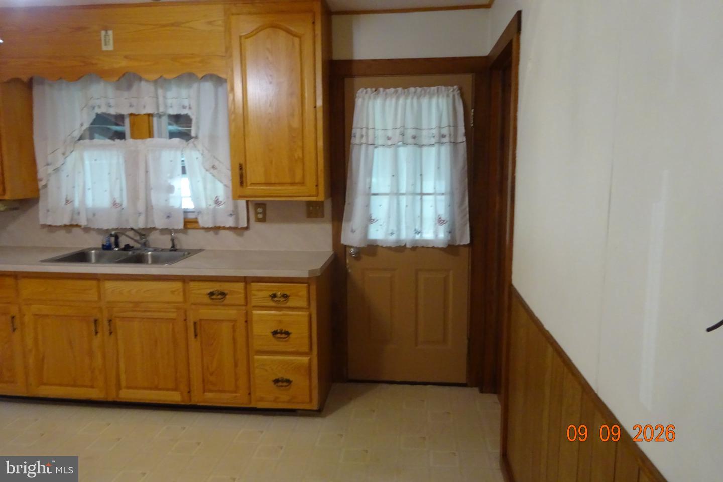 PACB2058404 Property Photo 19