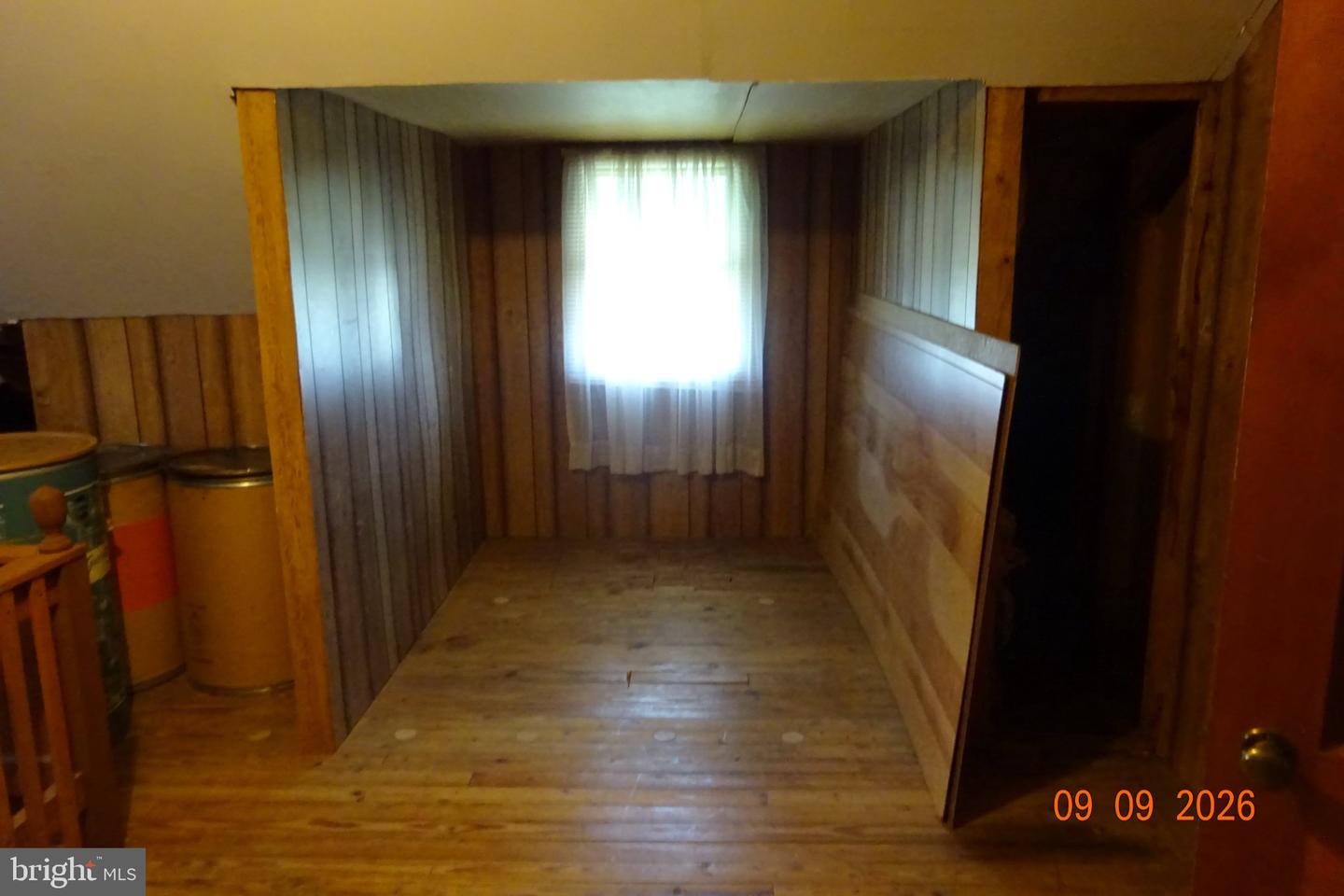 PACB2058404 Property Photo 28