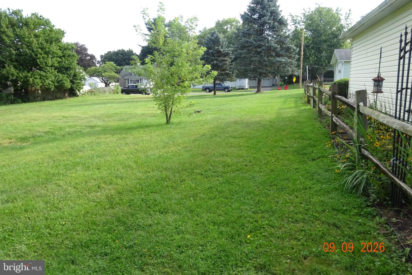 PACB2058404 Property Photo 32