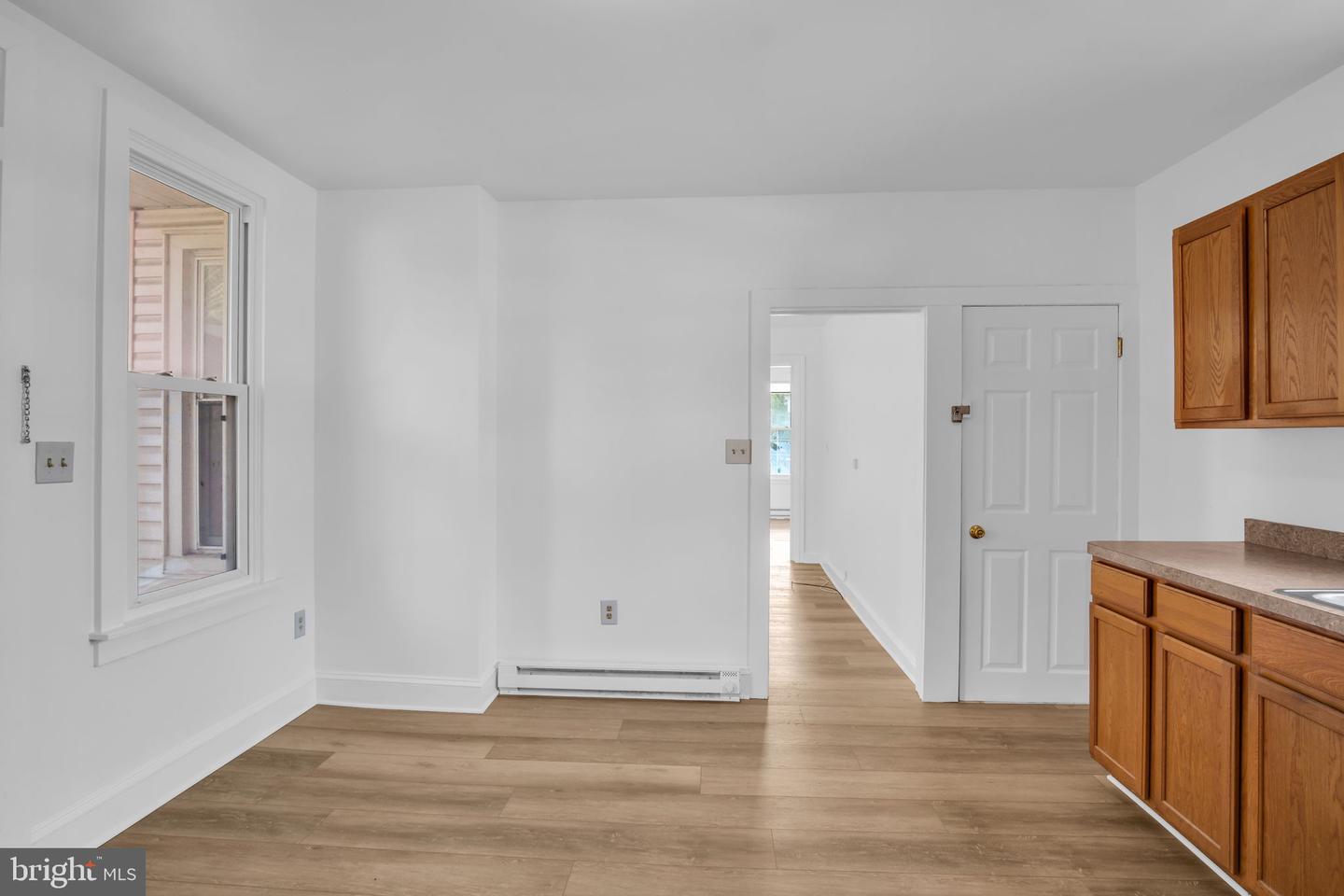 221 7th St Property Photo 16